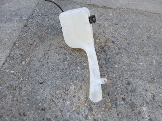 bontott MAZDA 2 Ablakmosó Tartály