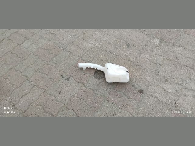 bontott MAZDA 2 Ablakmosó Tartály