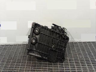 bontott MAZDA 2 Akkumulátor Tartó