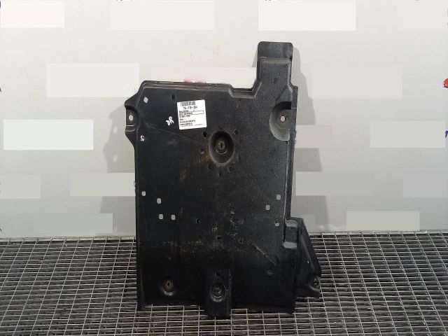 bontott MAZDA 2 Alsó Motorburkolat