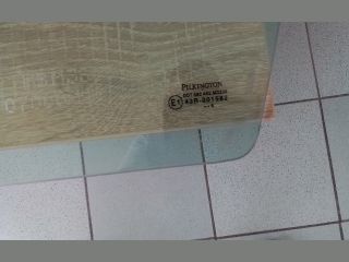 bontott MAZDA 2 Bal első Ablak