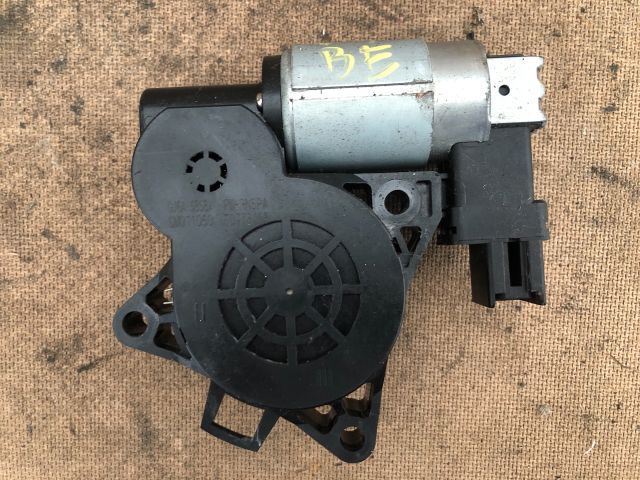 bontott MAZDA 2 Bal első Ablakemelő Motor