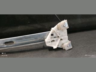 bontott MAZDA 2 Bal első Ablakemelő Szerkezet (Elektromos)