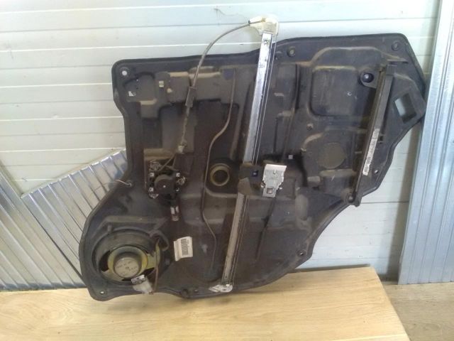 bontott MAZDA 2 Bal első Ablakemelő Szerkezet (Mechanikus)