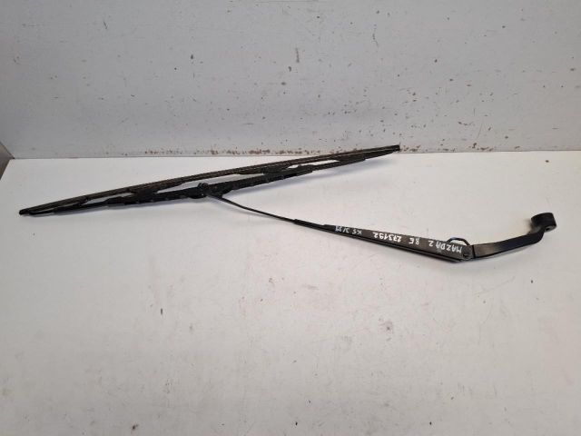 bontott MAZDA 2 Bal első Ablaktörlő Kar
