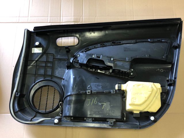 bontott MAZDA 2 Bal első Ajtó Kárpit