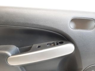 bontott MAZDA 2 Bal első Ajtó Kárpit