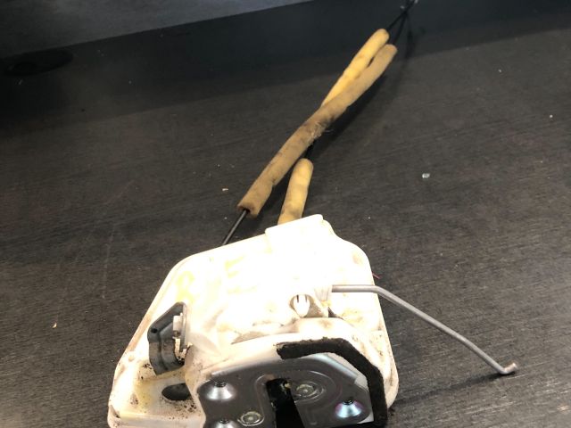 bontott MAZDA 2 Bal első Ajtózár