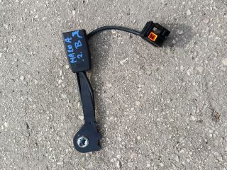 bontott MAZDA 2 Bal első Biztonsági Öv Csat