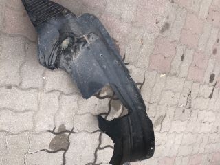 bontott MAZDA 2 Bal első Első Dobbetét (Kerékjárati, Műanyag)