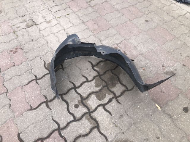 bontott MAZDA 2 Bal első Első Dobbetét (Kerékjárati, Műanyag)