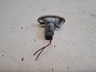 bontott MAZDA 2 Bal első Irányjelző