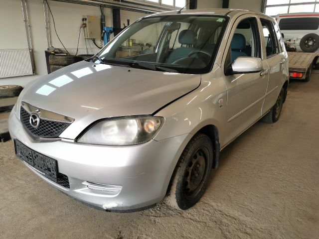 bontott MAZDA 2 Bal első Oldal Lökhárító Tartó (Műanyag)