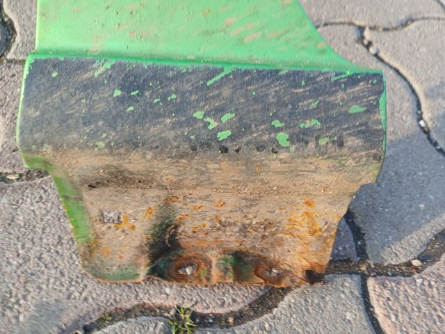 bontott MAZDA 2 Bal első Sárvédő