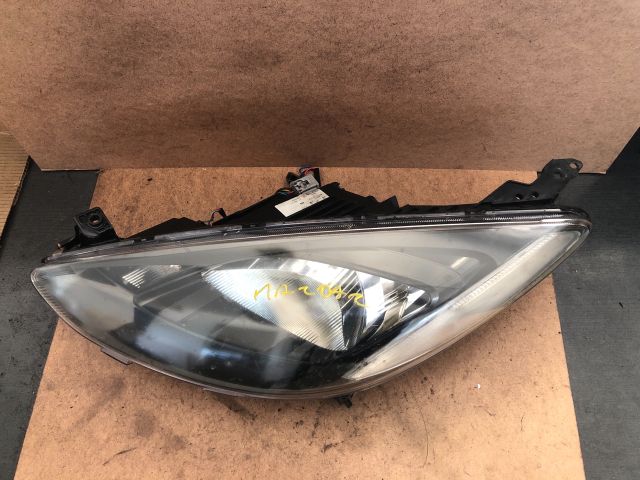 bontott MAZDA 2 Bal Fényszóró