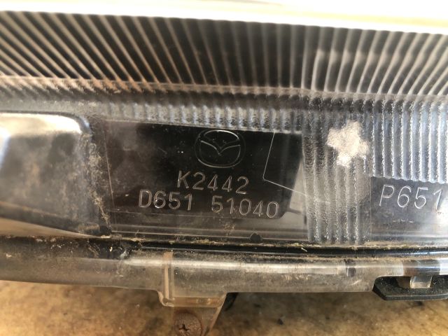 bontott MAZDA 2 Bal Fényszóró