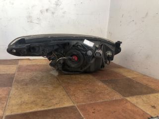 bontott MAZDA 2 Bal Fényszóró