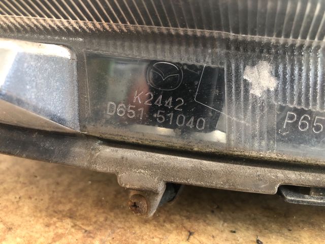 bontott MAZDA 2 Bal Fényszóró