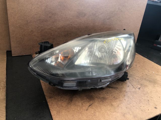 bontott MAZDA 2 Bal Fényszóró