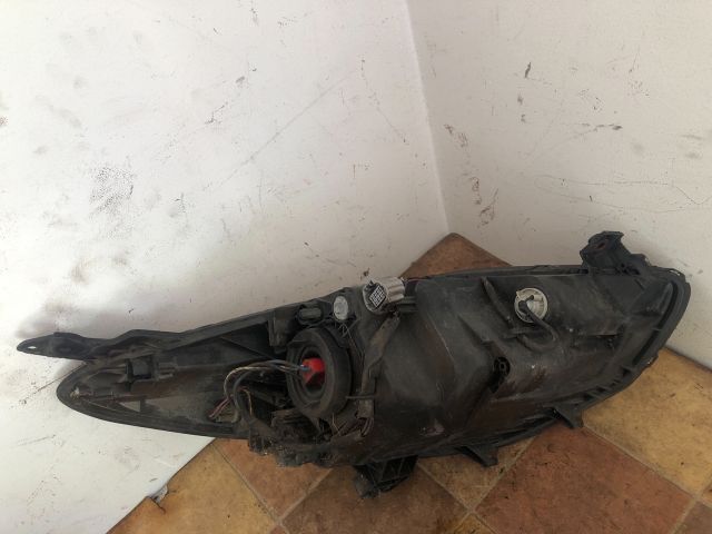 bontott MAZDA 2 Bal Fényszóró