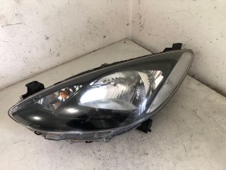 bontott MAZDA 2 Bal Fényszóró