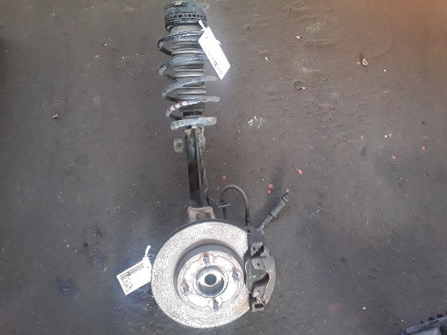 bontott MAZDA 2 Bal Gólyaláb Csonkállvánnyal