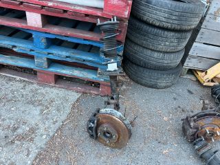 bontott MAZDA 2 Bal Gólyaláb Csonkállvánnyal