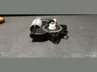 bontott MAZDA 2 Bal hátsó Ablakemelő Motor