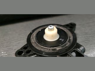 bontott MAZDA 2 Bal hátsó Ablakemelő Motor