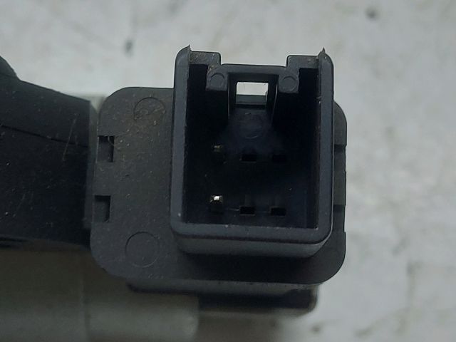 bontott MAZDA 2 Bal hátsó Ablakemelő Motor