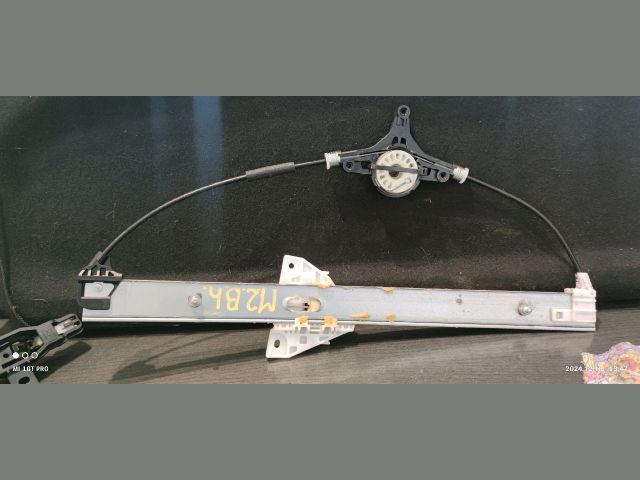 bontott MAZDA 2 Bal hátsó Ablakemelő Szerkezet (Elektromos)