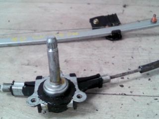 bontott MAZDA 2 Bal hátsó Ablakemelő Szerkezet (Mechanikus)