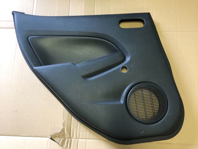 bontott MAZDA 2 Bal hátsó Ajtó Kárpit