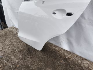 bontott MAZDA 2 Bal hátsó Ajtó (Üres lemez)