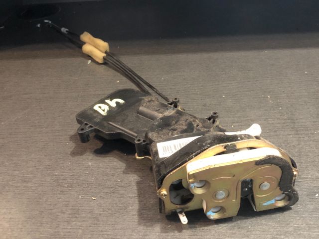 bontott MAZDA 2 Bal hátsó Ajtózár