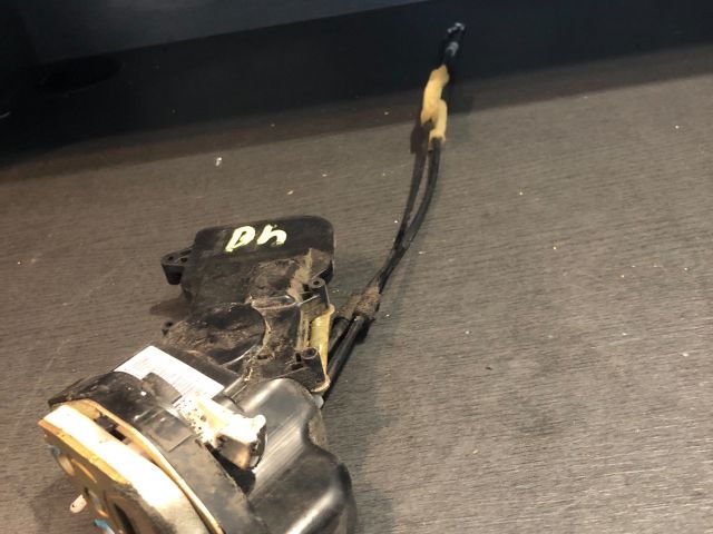 bontott MAZDA 2 Bal hátsó Ajtózár