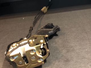 bontott MAZDA 2 Bal hátsó Ajtózár