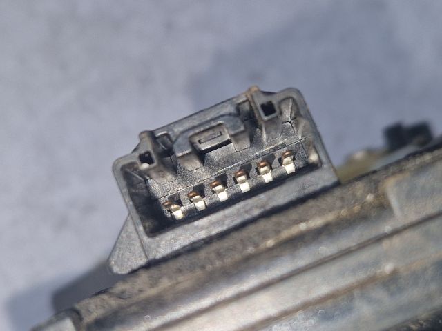 bontott MAZDA 2 Bal hátsó Ajtózár