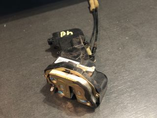 bontott MAZDA 2 Bal hátsó Ajtózár