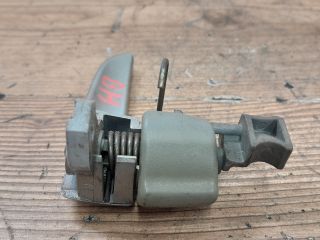 bontott MAZDA 2 Bal hátsó Belső Kilincs