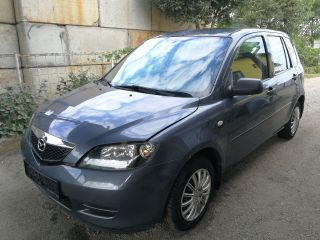 bontott MAZDA 2 Bal hátsó Fixüveg (Ajtóban)