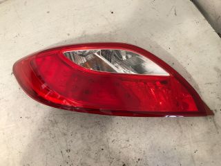 bontott MAZDA 2 Bal Hátsó Lámpa