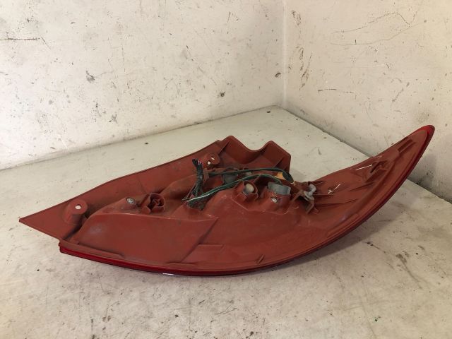 bontott MAZDA 2 Bal Hátsó Lámpa