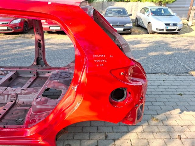 bontott MAZDA 2 Bal hátsó Negyed Karosszéria Csomag