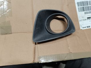 bontott MAZDA 2 Bal Ködlámpa Rács