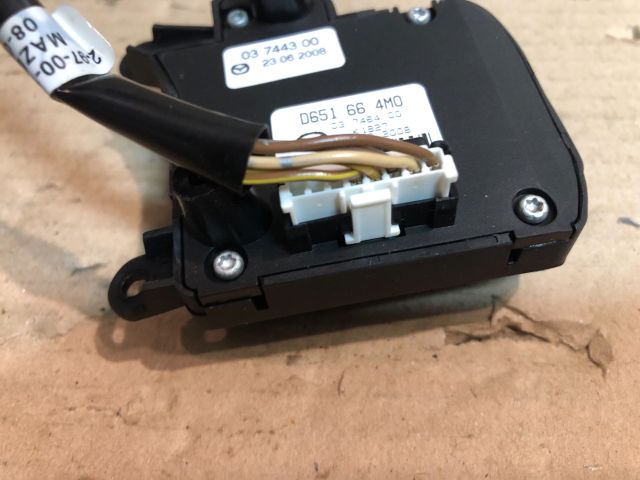 bontott MAZDA 2 Bal Multikormány Kapcsoló