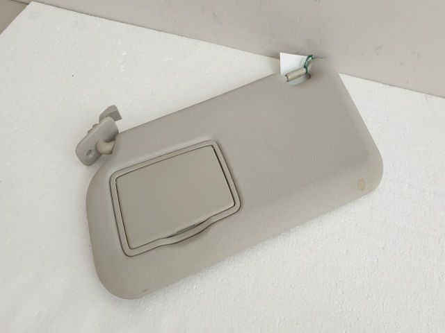 bontott MAZDA 2 Bal Napellenző