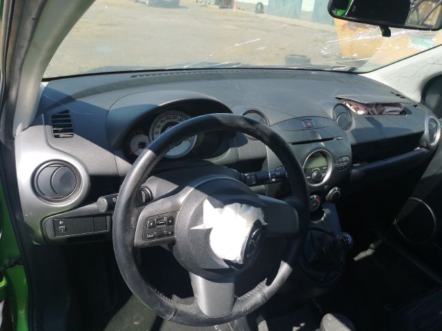 bontott MAZDA 2 Bal Szellőző