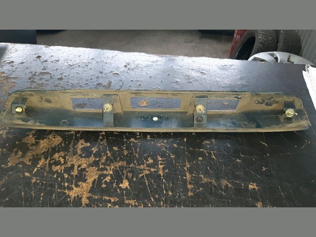 bontott MAZDA 2 Csomagtérajtó Díszléc