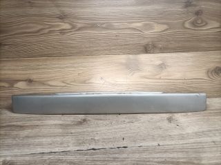 bontott MAZDA 2 Csomagtérajtó Díszléc